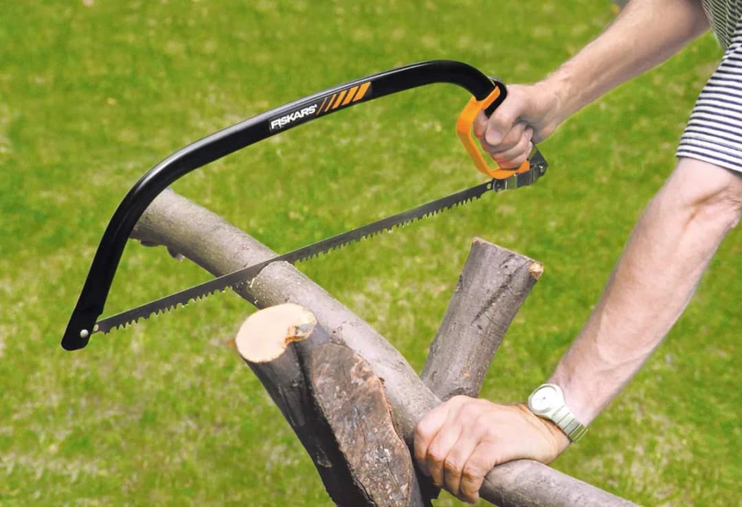 Fiskars 21" Yaylı Dal Budama Testeresi 675 mm 1001621 2