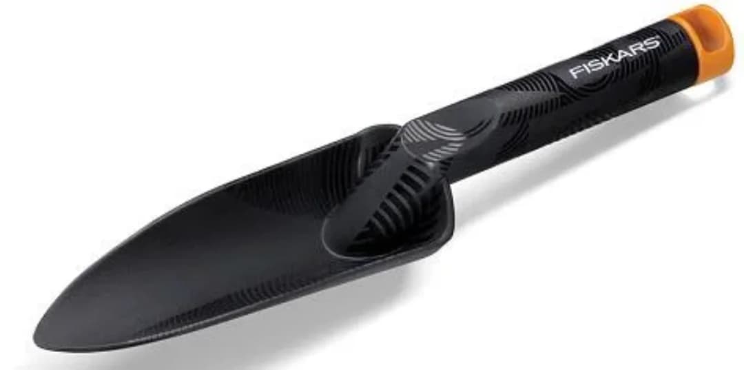 Fiskars Solid Bahçe Malası Dar 1000695 1