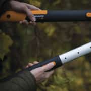 Fiskars HS86 SmartFit Teleskopik Çit Budama Makası 1013565 4