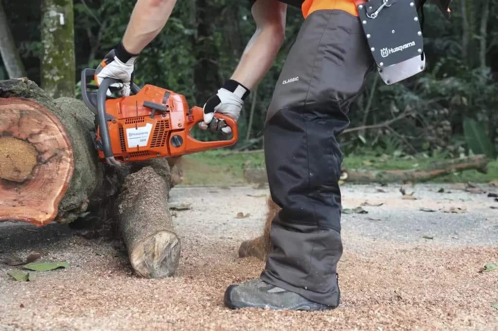 Husqvarna 365 Benzinli Motorlu Testere 2